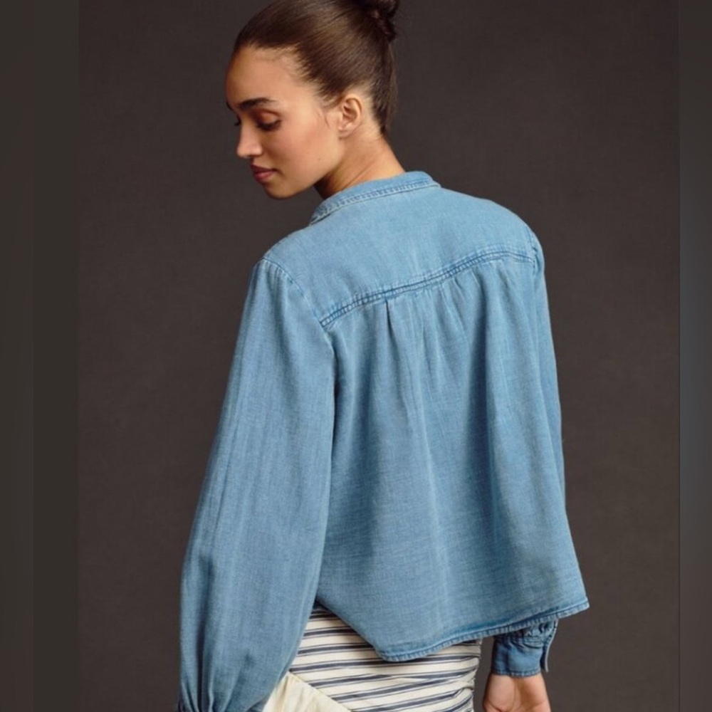 Anthropologie Pilcro Denim Pintuck
Button-Front Blouse Size M - Picture 9 of 9